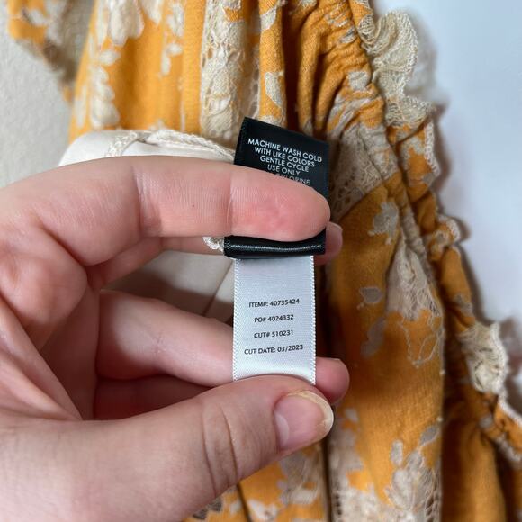 TORRID Mini Two Tone Lace Tiered Baby Doll Dress Smoke Gray/Mustard Size 5X - Picture 7 of 12